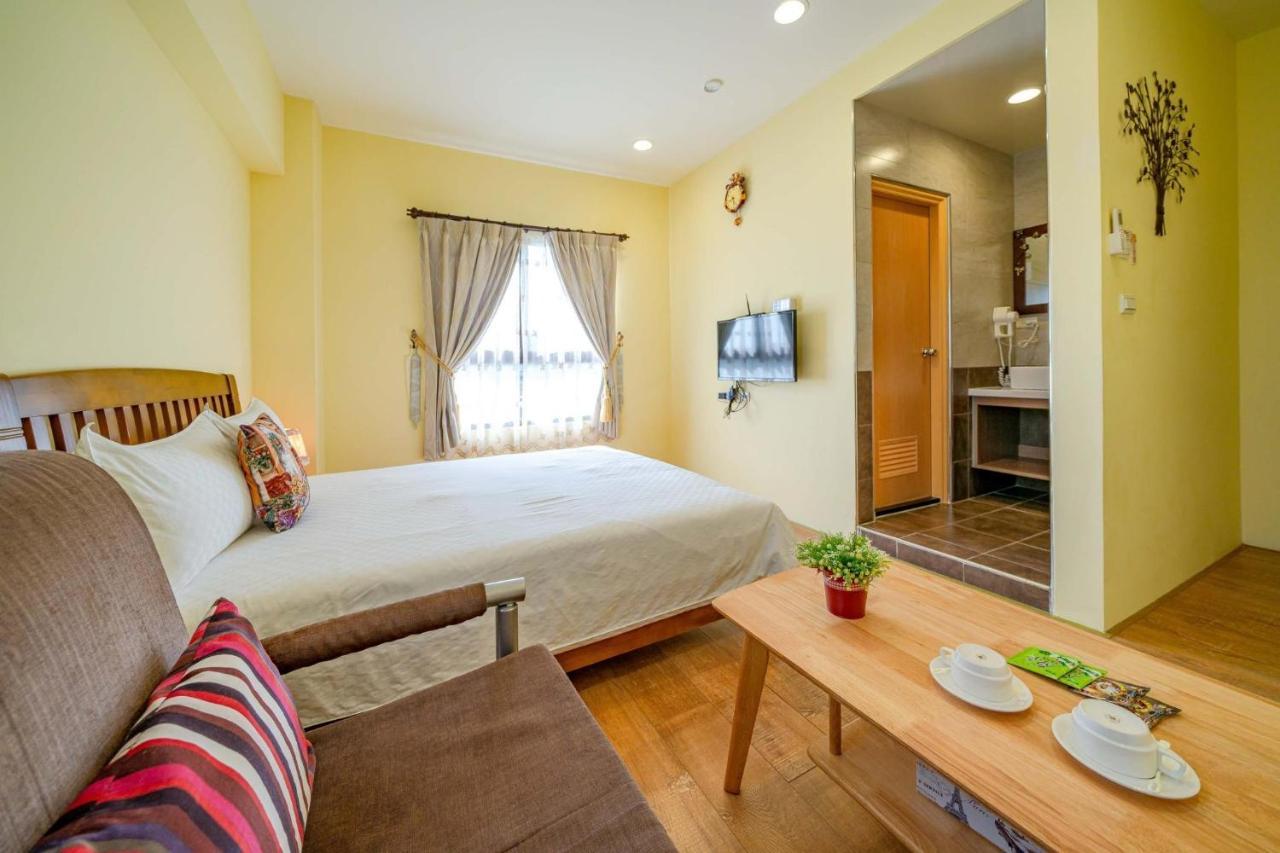 Hostal Aurora Castle Luodong Exterior foto